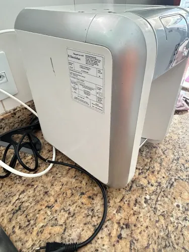 Bebedouro Electrolux 