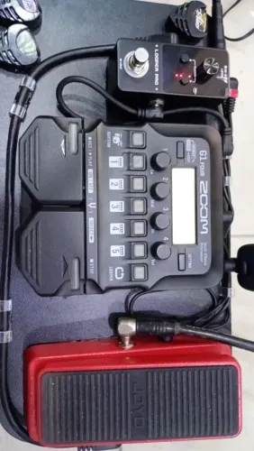 Zoom G1 Four