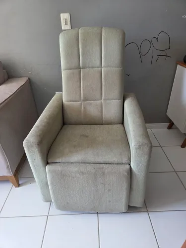 Poltrona Reclinável