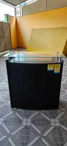 Balcão para loja de roupas