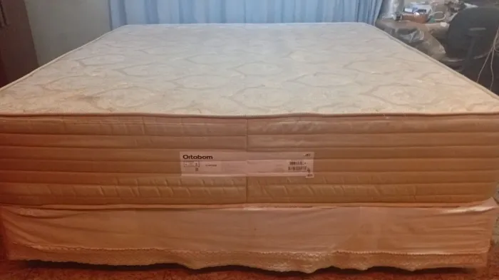 Cama Super King 2/290cm