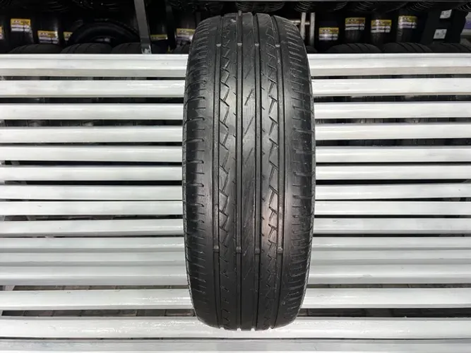 Pneu 185/65/15 Comforser CF 510 R$249,00 / Pneu 185/65R15