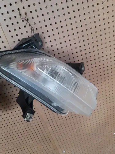 Farol de milha do Renegade original lado direito
