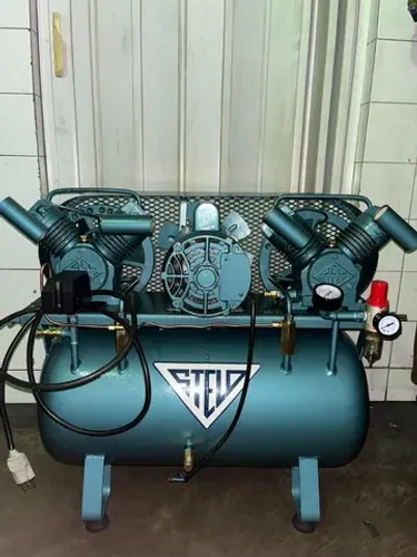 Compressor stelo 2 cadeiras .