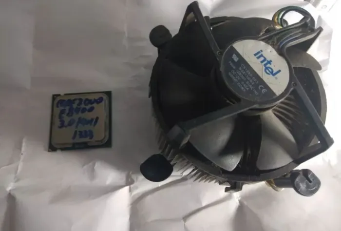 Processador + cooler intel core 2 duo 8400