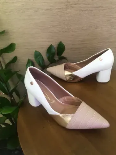 Sapato número 38 da Vizzano