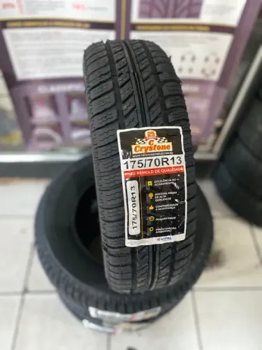 1 PNEU 175/70/R13 REMOLD CRYSTONE VIPAL (instalação gratuita)