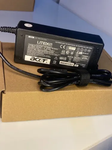 "Adaptador de Energia para Notebook Acer"