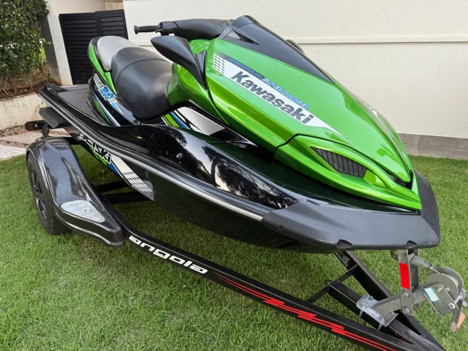 JETSKI KAWASAKI ULTRA 300X
