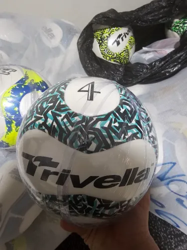 Bolas de Futebol Trivella - Tamanho 4 infantil