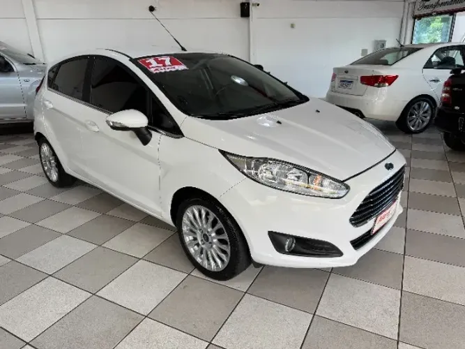 New Fiesta Hatch 2017 Titanium 1.6 16V PowerShift Ford