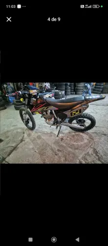 Tornado de trilha pego troca