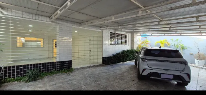 Casa no Prado 240m2 Excelente localização para Comércio ou Residência