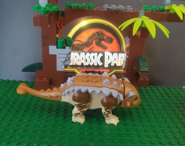 Dinossauro Anquilossauro - Parque dos Dinossauros 