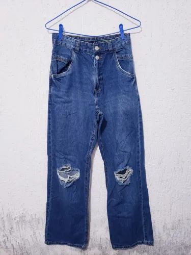 Calça Jeans Destroyed
