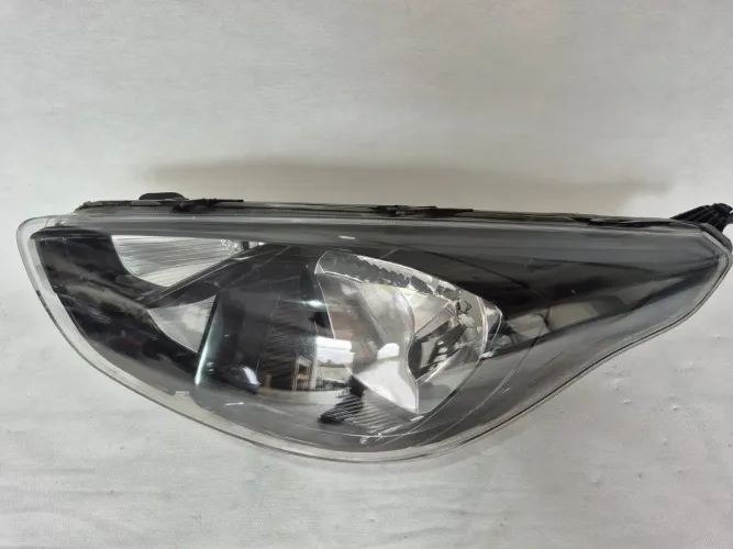 Farol Esquerdo Ford Ka 2019 máscara negra Original 