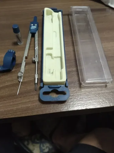 Antigo Compasso CIS 170 com Estojo