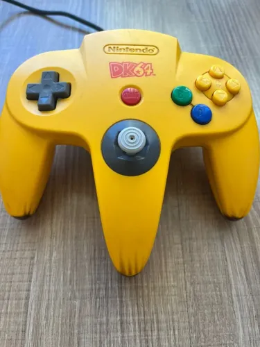 Controle de N64 Donkey Kong Personalizado e Raro