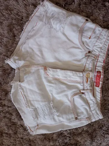 Short Jeans