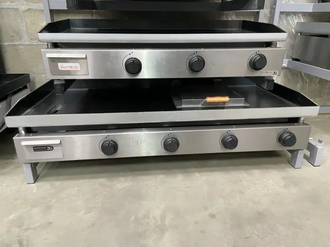 BGM-130 CHAPA BIFETEIRA GÁS COM TAMPA - GOURMETEC 