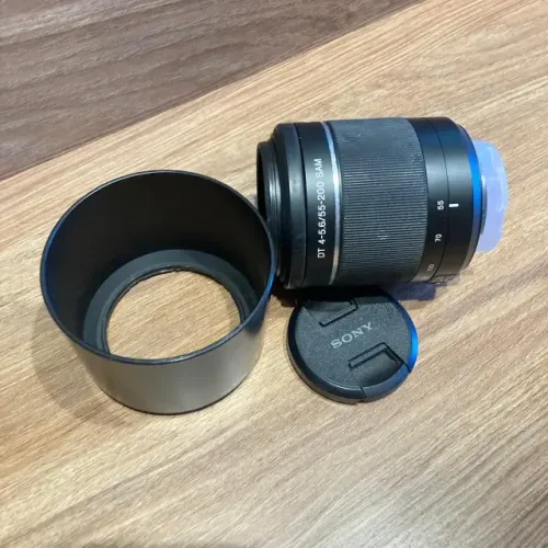 Lente 55-200mm para Sony Alpha A-mount e E-mount (DT 4-5.6/55-200 SAM)