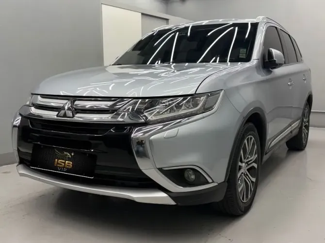 Mitsubishi Outlander 2.2 165cv Diesel Aut. 2017