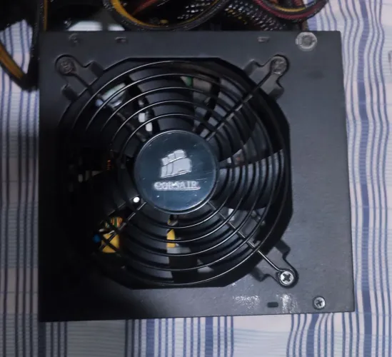 Fonte Corsair cx500 Watts