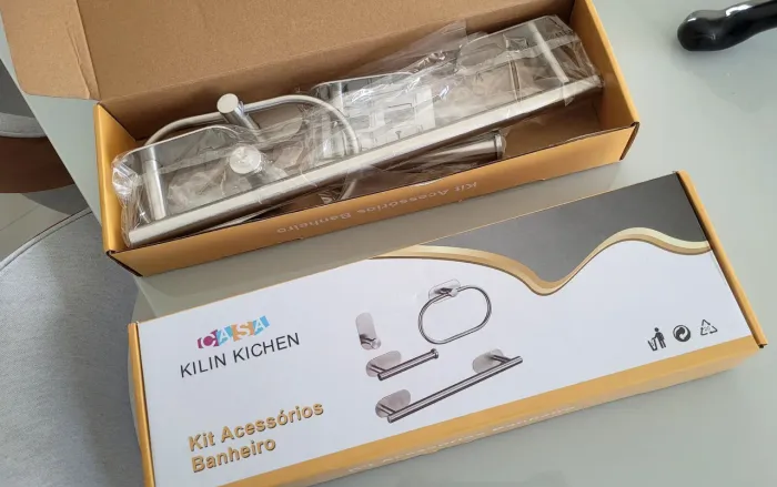 Toalheiro Em Aço Inox Kit 8 Peças Para Banheiro Sem Furo.