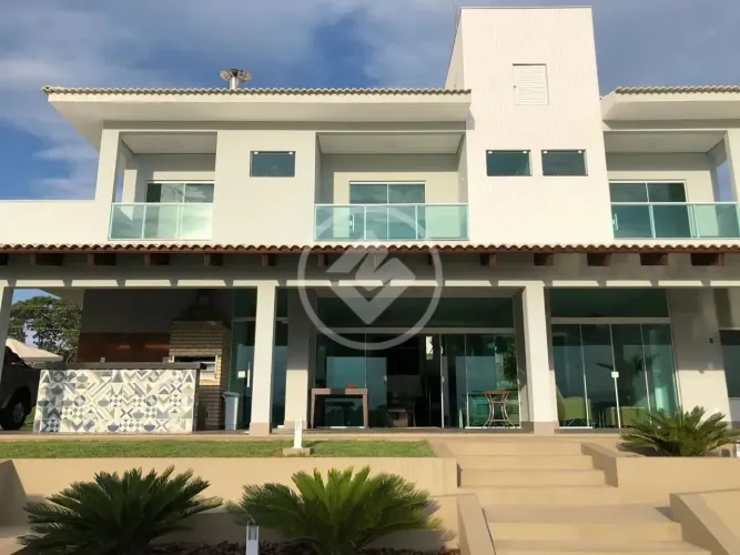 Casa a venda com vista para o lago no Condomínio Portal do Xaraés- Lago do Manso. incluo D