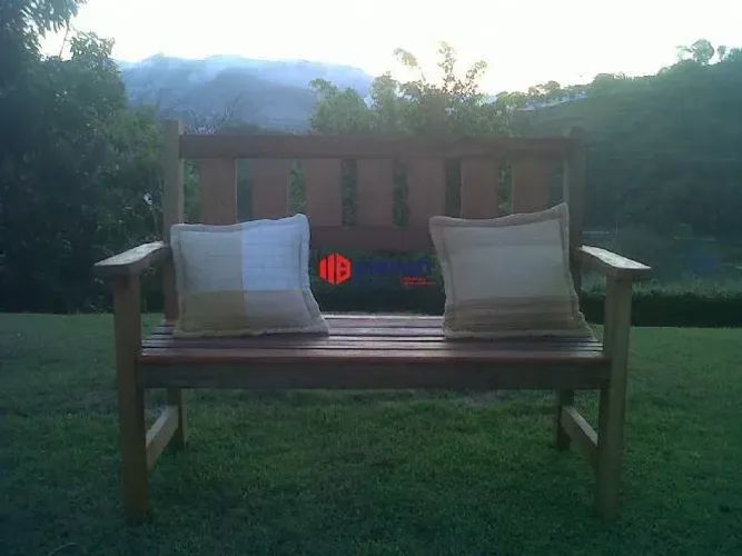 Casa à venda, 5 quartos, 5 suítes, 4 vagas, Jardim Encostas do Lago - Lindóia/SP