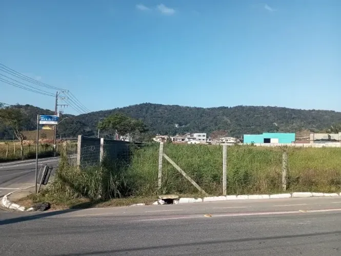 Terreno para locação no Nova esperança! Excelente localização comercial!