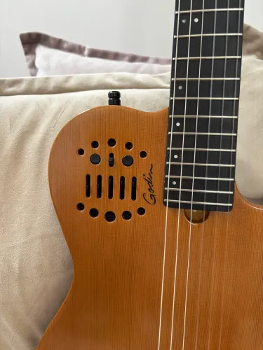 Violão Godin Multiac ACS-SA Nylon Midi Natural