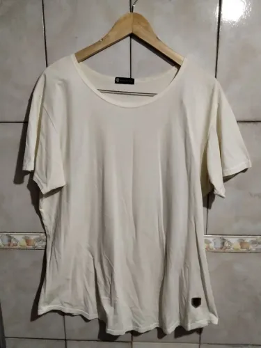 Camiseta Boldstyle  Off White - Estilo e Conforto original 