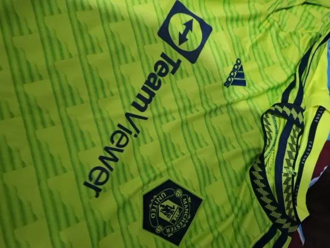 Camisa Manchester United Away 22/23 Adidas