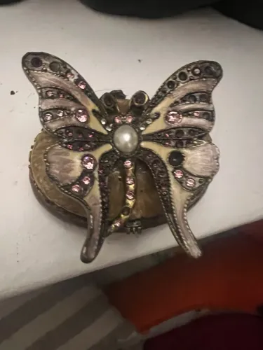 Caixa Decorativa/porta joia Borboleta em esmaltação interna/externa