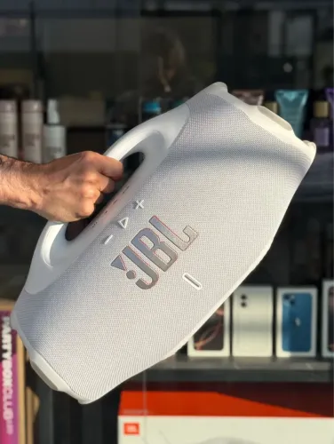 Oportunidade JBL Boombox 4 lacrada