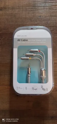 Cabo AV para ipod, etc...  novo, na caixa nunca usado
