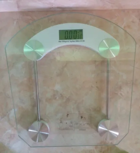 Balança digital uso doméstico! Pessoas com peso Até 188 kilos P