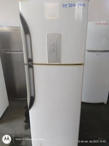 REFRIGERADOR PANASONIC FROST FREE 220V
