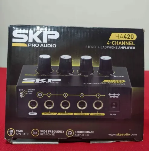 Amplificador de fone de ouvido SKP HA420 4 canais