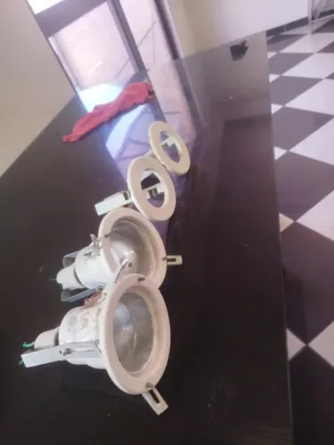 Luminárias de embutir ,spot ,led ou lâmpada normal