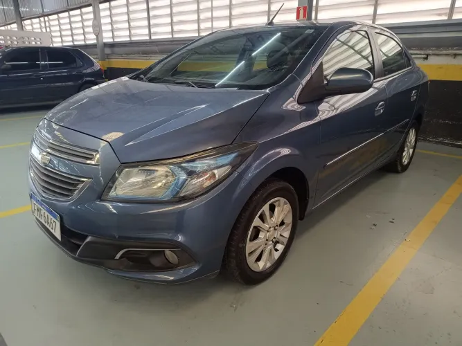 Prisma LTZ automático ano 13/14