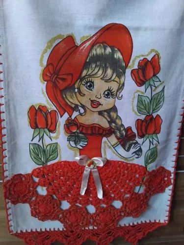 Panos de prato decorados com Crochê
