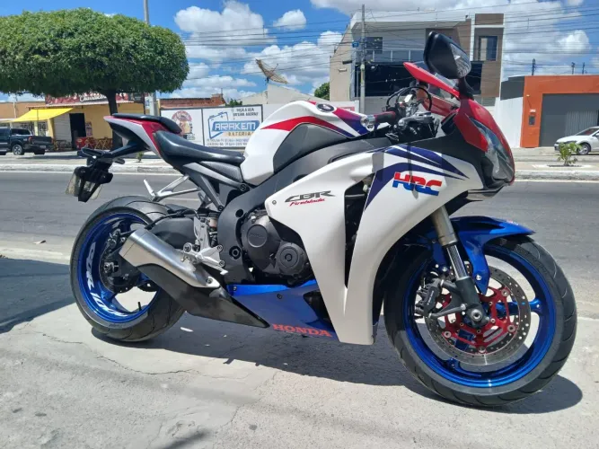 CBR 1000 Fire Blade 2008 Extra!