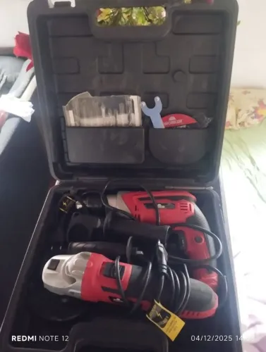 Venda parafusadeira/furadeia+esmilhadeira  marca/ worker