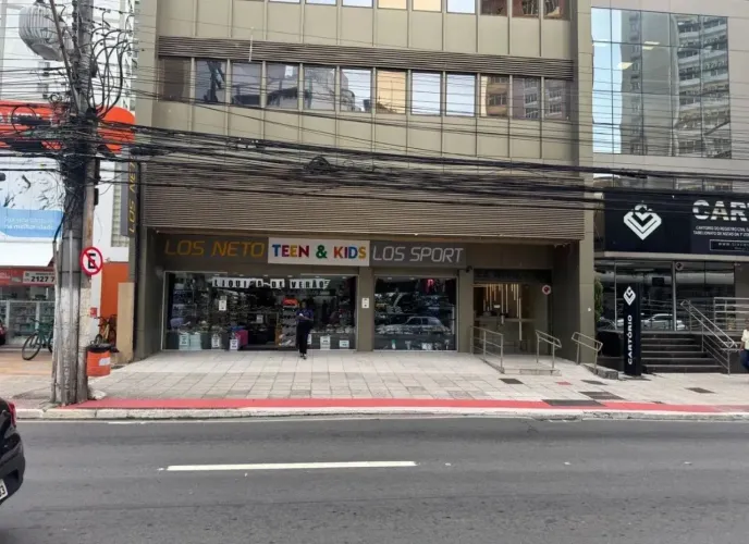 ALUGA-SE LOJA COMERCIAL - PONTO CONSOLIDADO NA PRAIA DO CANTO