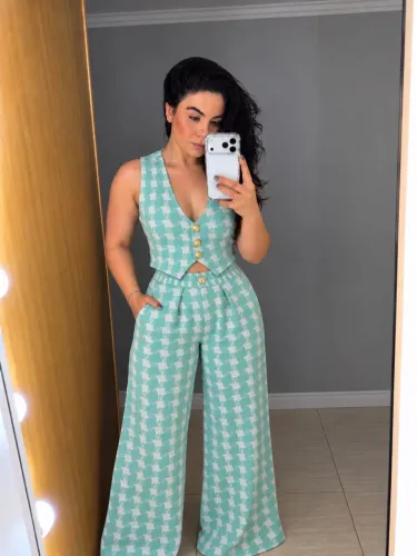 Conjunto novo no tricô