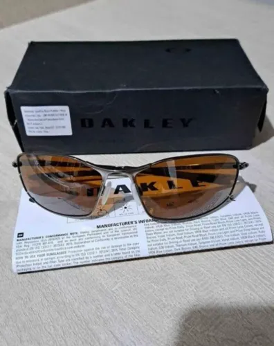 Oakley Whisker