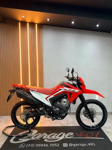 XR TORNADO 300L 2025 IMPECÁVEL