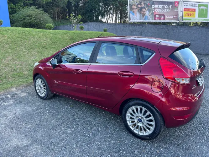 Ford Fiesta Tit./tit.plus 1.6 16V Flex Aut. 2016